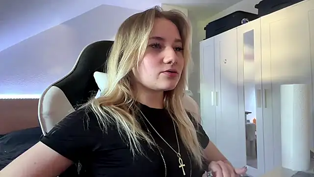 tutsiecutie webcam