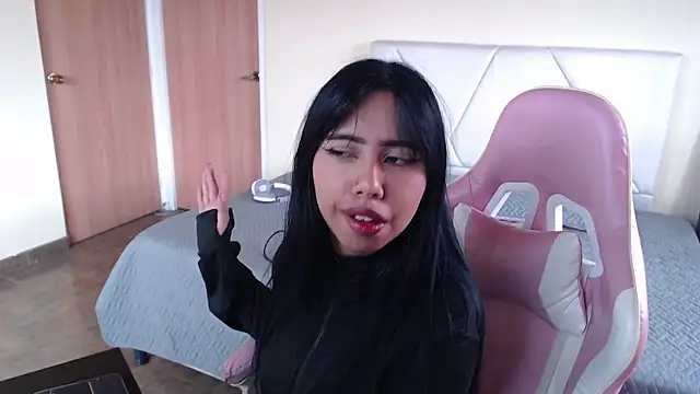 AyameFoxy webcam