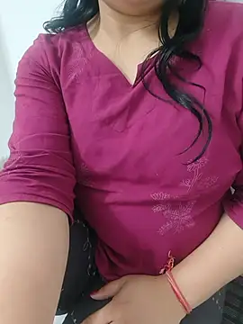 ritika_kushwaha live cam on StripChat
