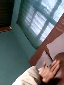 thembozn26 - ThemboZN26's free webcam - UK Sex Cams