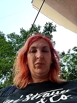 Bel_Nell live cam on StripChat