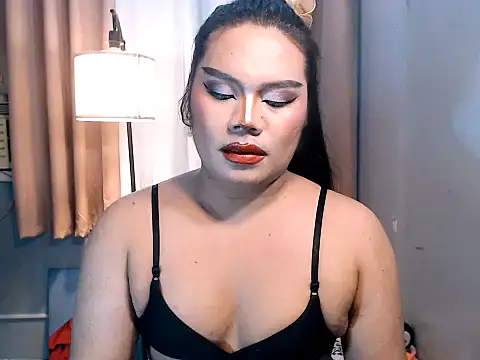 TSbrianaHugeCock webcam