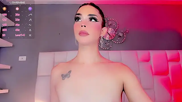 Kisses_Sophia webcam