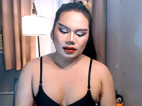 TSbrianaHugeCock webcam