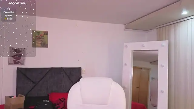 _sharlotte777 webcam