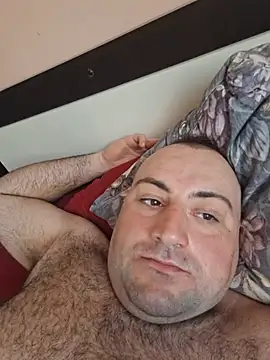 StrictBobby webcam
