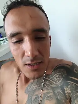 Peperoso777 live sex cam