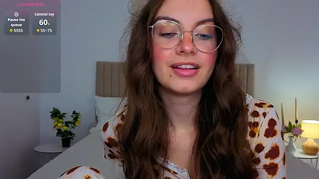 Real_cutie1 webcam