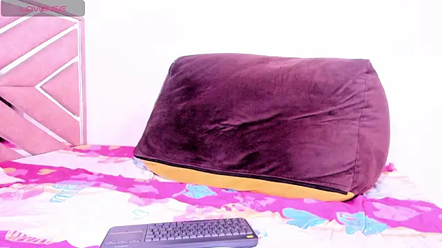 Cristal_Deep_ass webcam