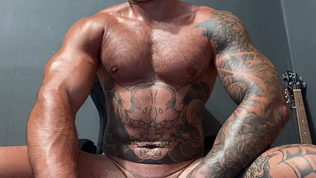 Mr_YourGod webcam