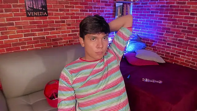 Thiago_Kozak webcam