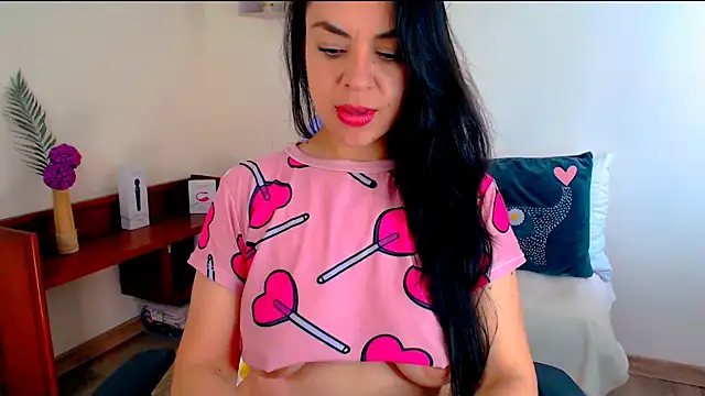 LATINGODDESS_X webcam