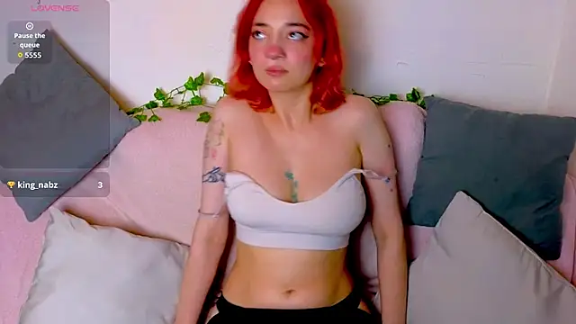 sandra_belll live cam on StripChat