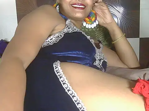 hotee_bhabi live cam on StripChat