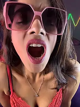 Ivy_the_goddess webcam