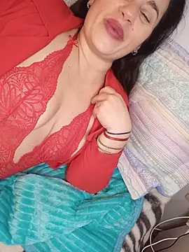 Amarteverdaderamente live cam on StripChat