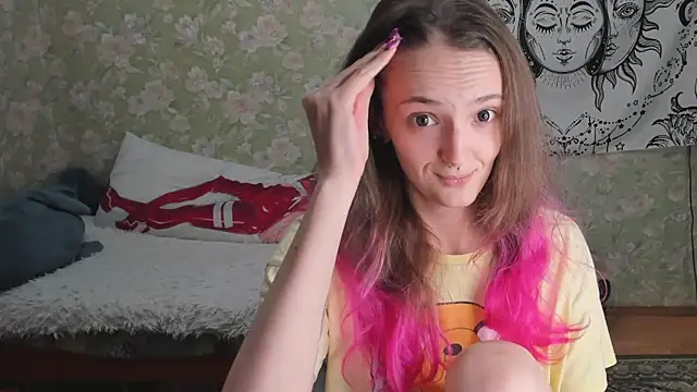 Cutie_Adelia live cam on StripChat