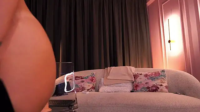 Red_Kim webcam