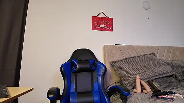 dulce_mariaa___ webcam