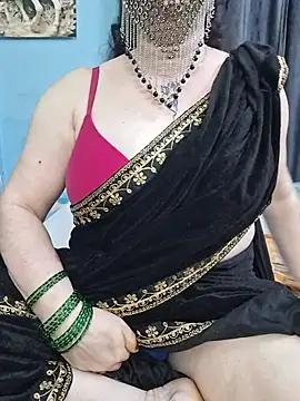 Indian_Coupl3 webcam
