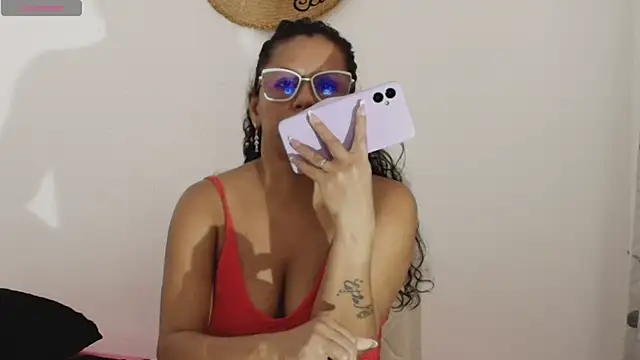 Catherine-browm webcam