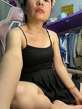 Ivy_Trix2 webcam