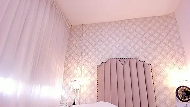 katherine_glow webcam