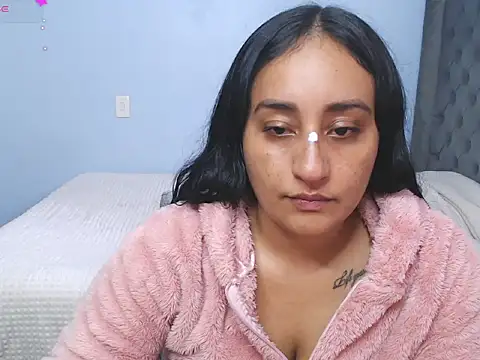 Lunha88 webcam