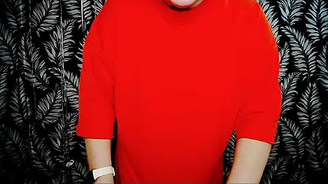 Olivia_playful webcam