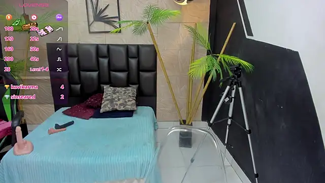 alana_bonny webcam