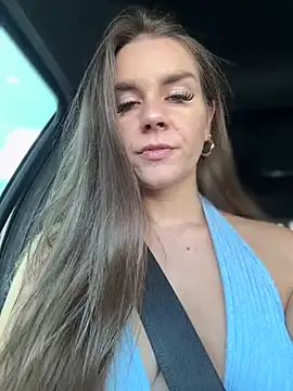 MaggyMayI webcam
