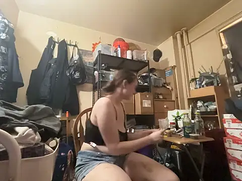Snowbunnycake_131 webcam