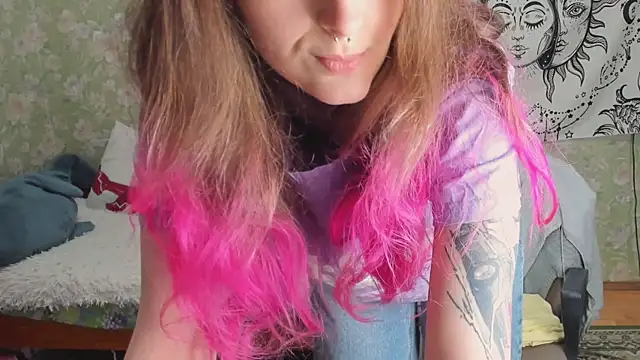 Cutie_Adelia webcam