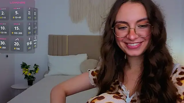 Real_cutie1 webcam