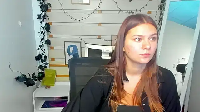 Josephine_Kiss webcam