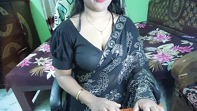 BengaliQueenStar webcam