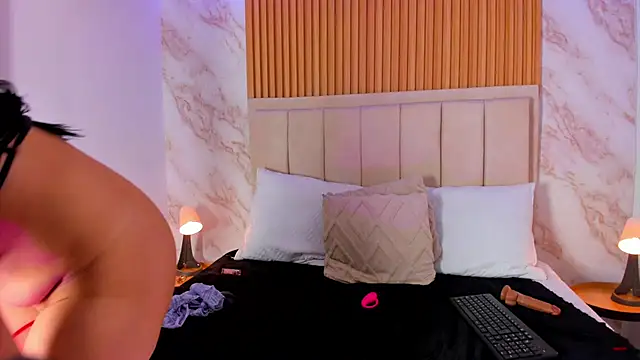 mara_vian (F milf) - oil my pussy