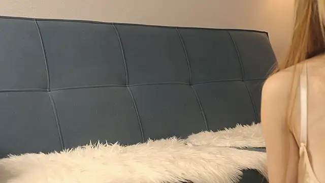 AliceLebel webcam