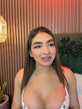 jenn_fit webcam