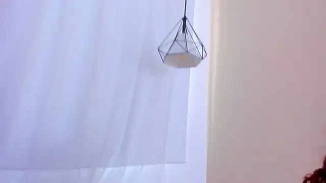 liabell_ webcam