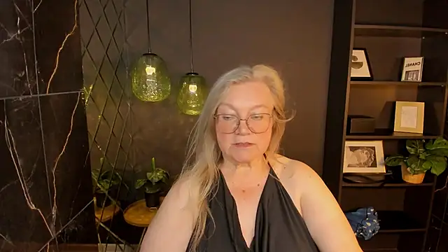 NataliMellow webcam