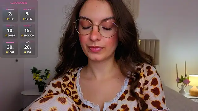 Real_cutie1 webcam