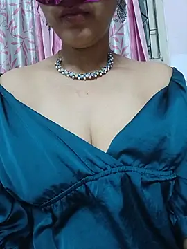 thanusi_2 🔇 online naked stream