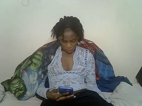 Prettypixxiee webcam