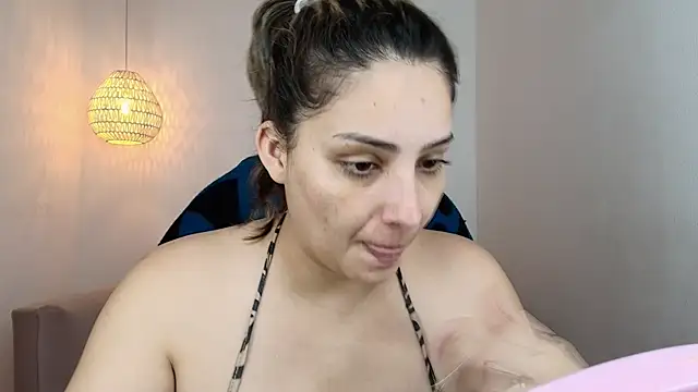 YummyAnna_ webcam