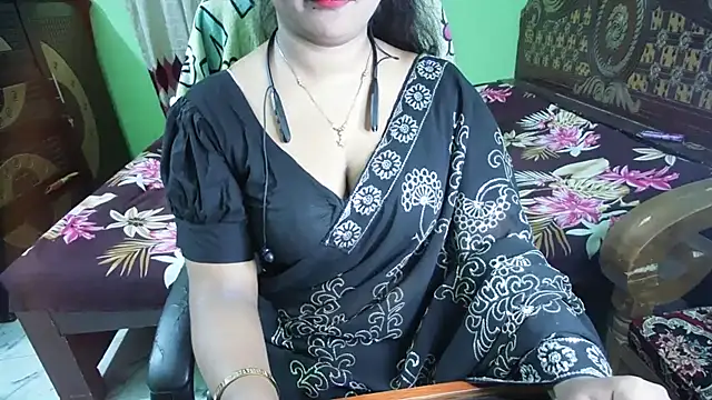 BengaliQueenStar webcam