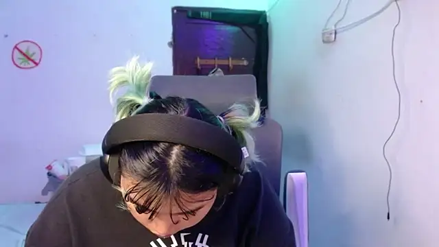 kimy_19 webcam