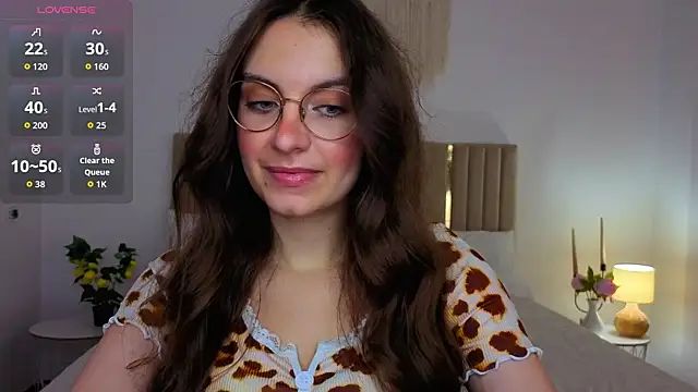 real_cutie1 - Real_cutie1's free webcam - UK Sex Cams