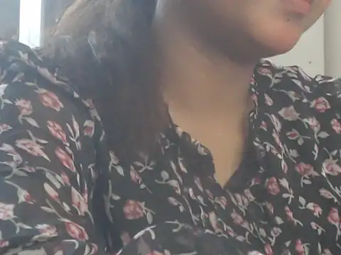 NancyRuvi live cam on StripChat
