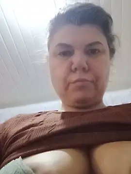 betha_brazil live cam on StripChat